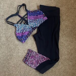 Colorful Geometric Sports Bra and Black Legging bundle set
